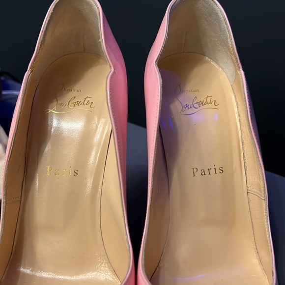 Christian Louboutin hot chick heels - Picture 3 of 10